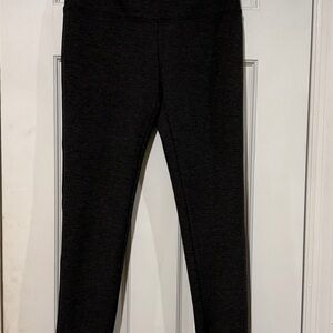 NWT Liz Claiborne Charcoal Ankle Leggings